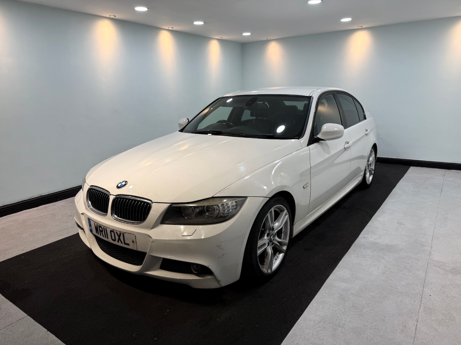 Used BMW 3 Series 2011 for sale - 77261000: Photo 40