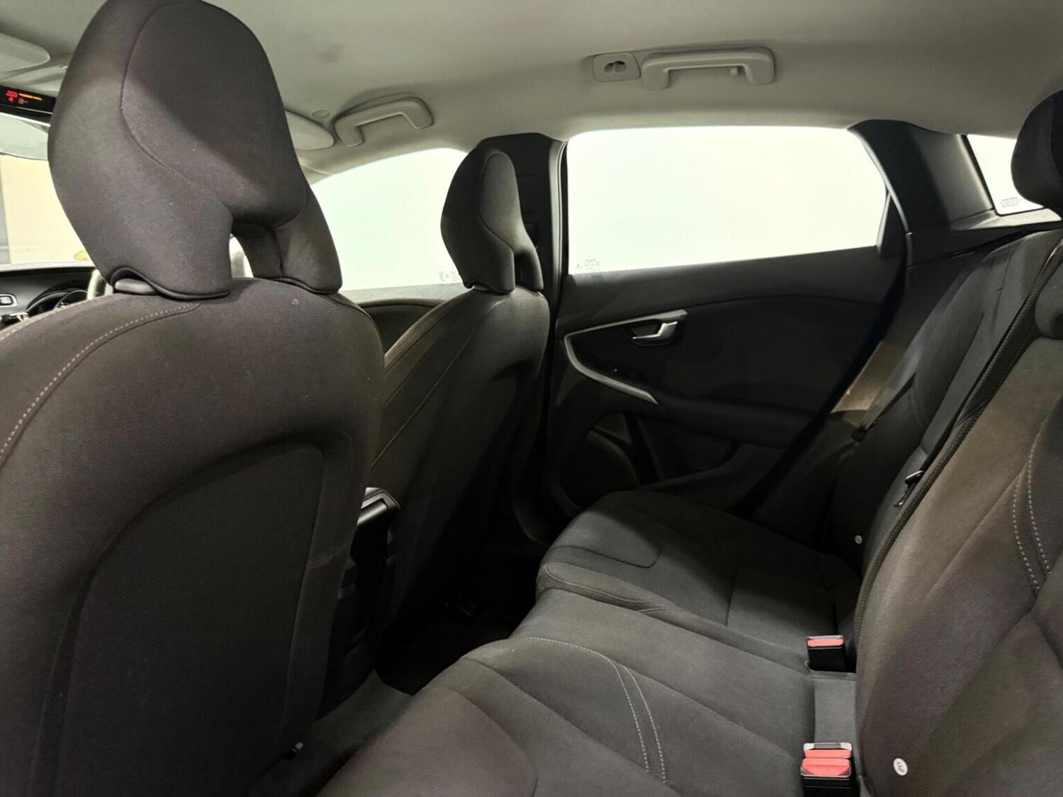 Used Volvo V40 2013 for sale - 78070514: Photo 26