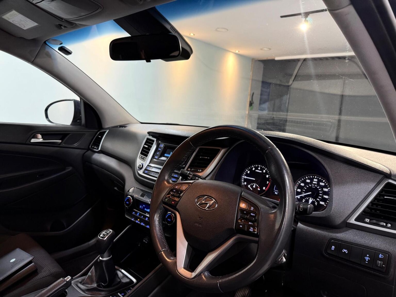 Used Hyundai TUCSON 2017 for sale - 77595327: Photo 31