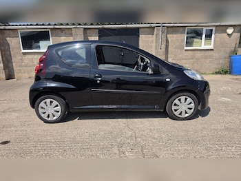 Used Peugeot 107 2014 for sale - 79042335: Photo