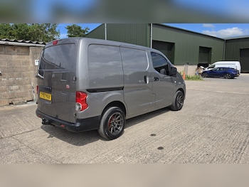 Used Nissan NV200 2014 for sale - 79081118: Photo