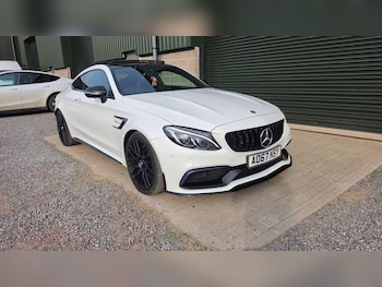 Used Mercedes-Benz C Class 2017 for sale - 77988874: Photo