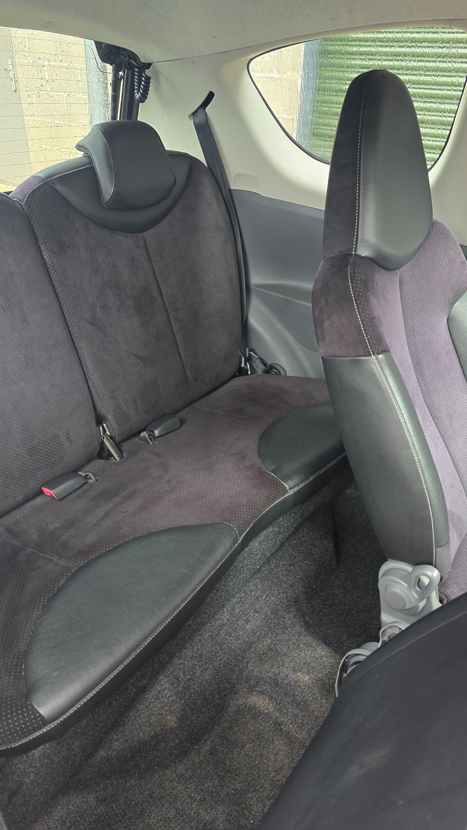 Used Toyota AYGO 2011 for sale - 77431453: Photo 10