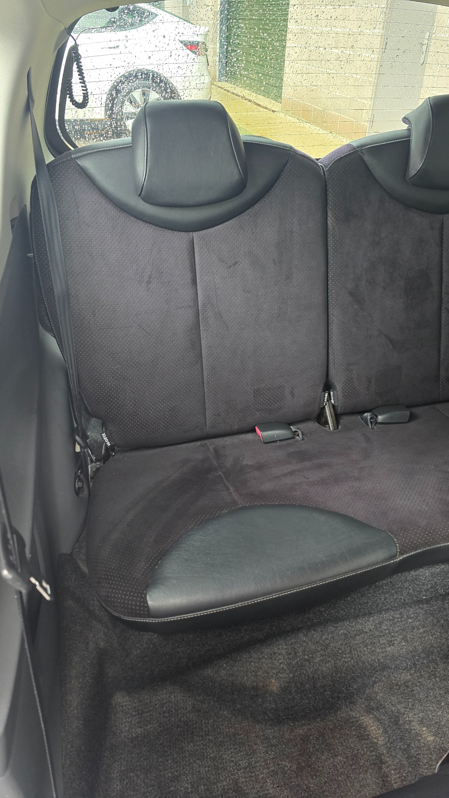 Used Toyota AYGO 2011 for sale - 77431453: Photo 11