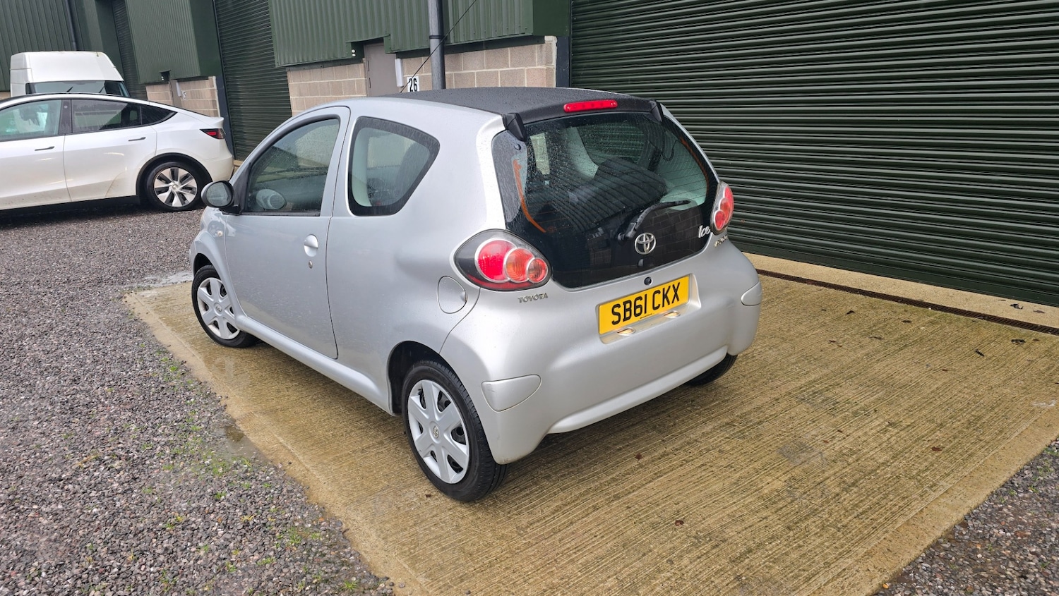 Used Toyota AYGO 2011 for sale - 77431453: Photo 12