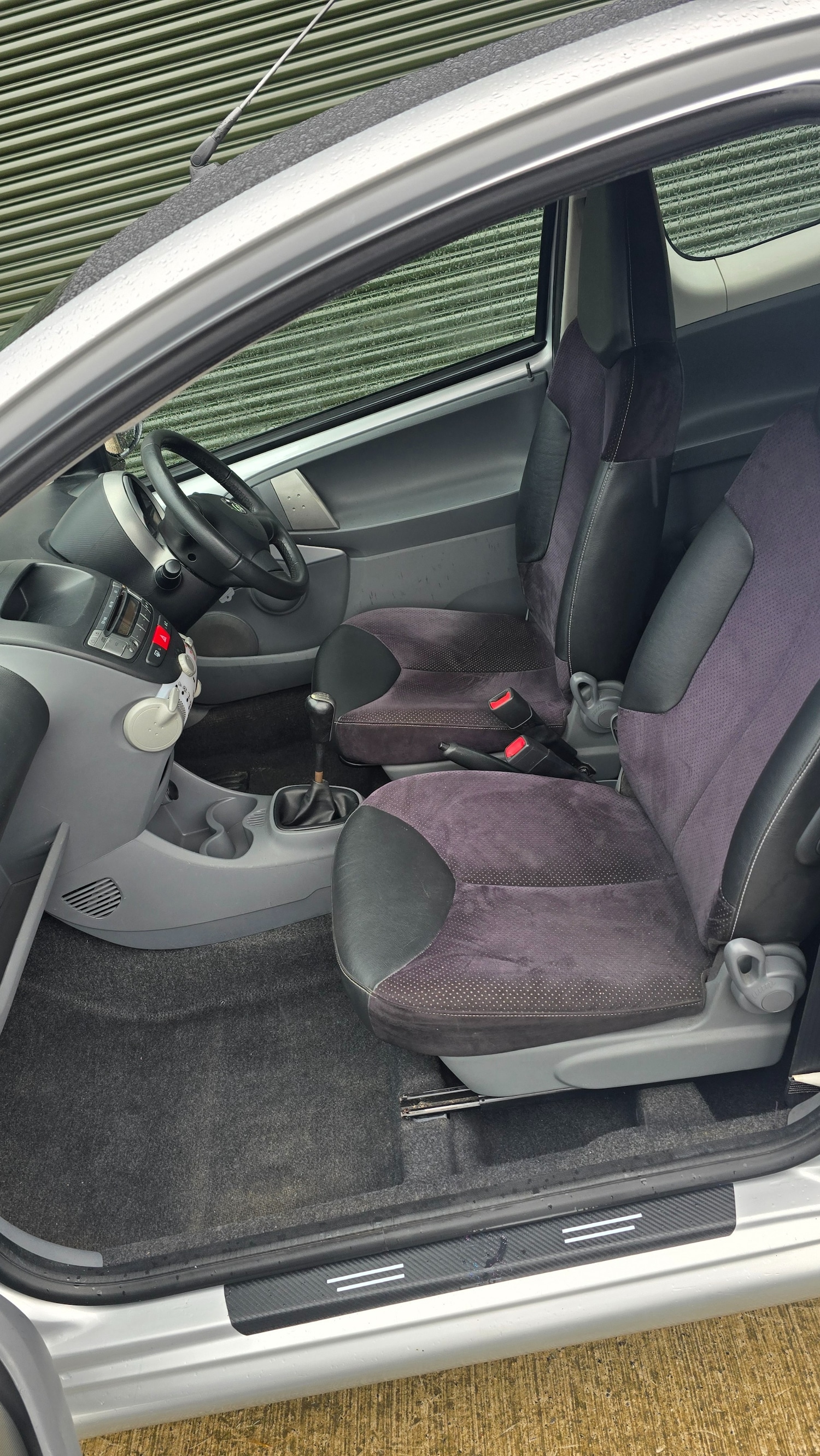 Used Toyota AYGO 2011 for sale - 77431453: Photo 17