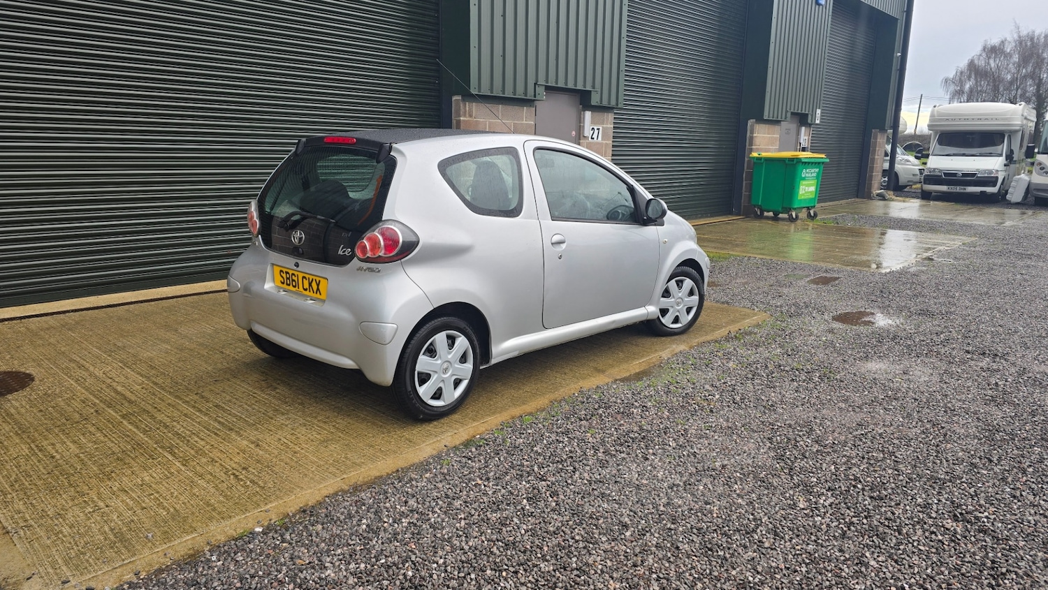 Used Toyota AYGO 2011 for sale - 77431453: Photo 4