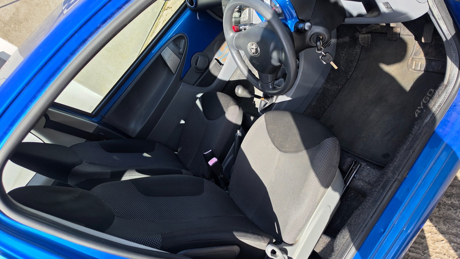 Used Toyota AYGO 2009 for sale - 78055338: Photo 13