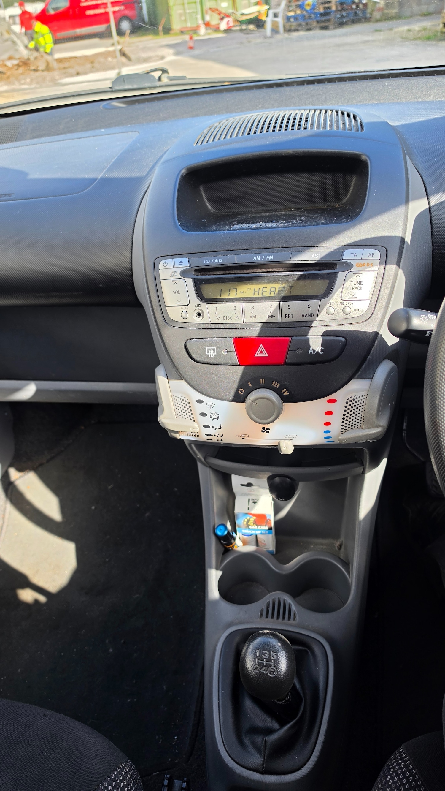 Used Toyota AYGO 2009 for sale - 78055338: Photo 17