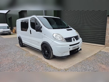 Renault Trafic feature image