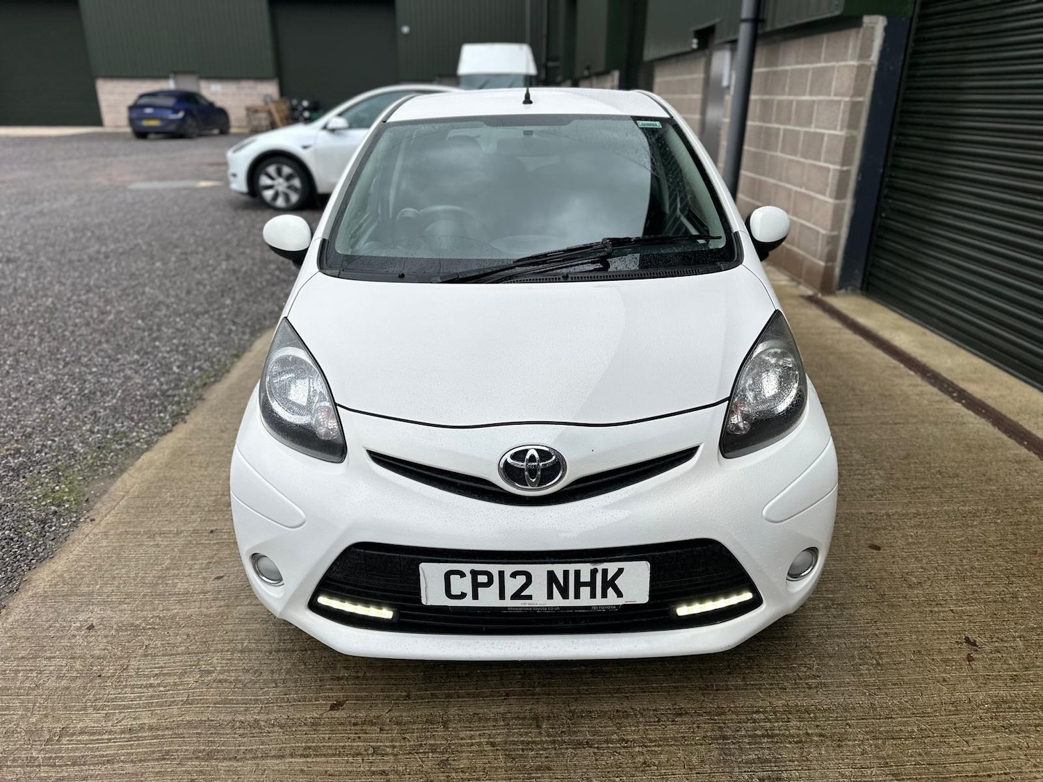 Used Toyota AYGO 2012 for sale - 77431683: Photo 2