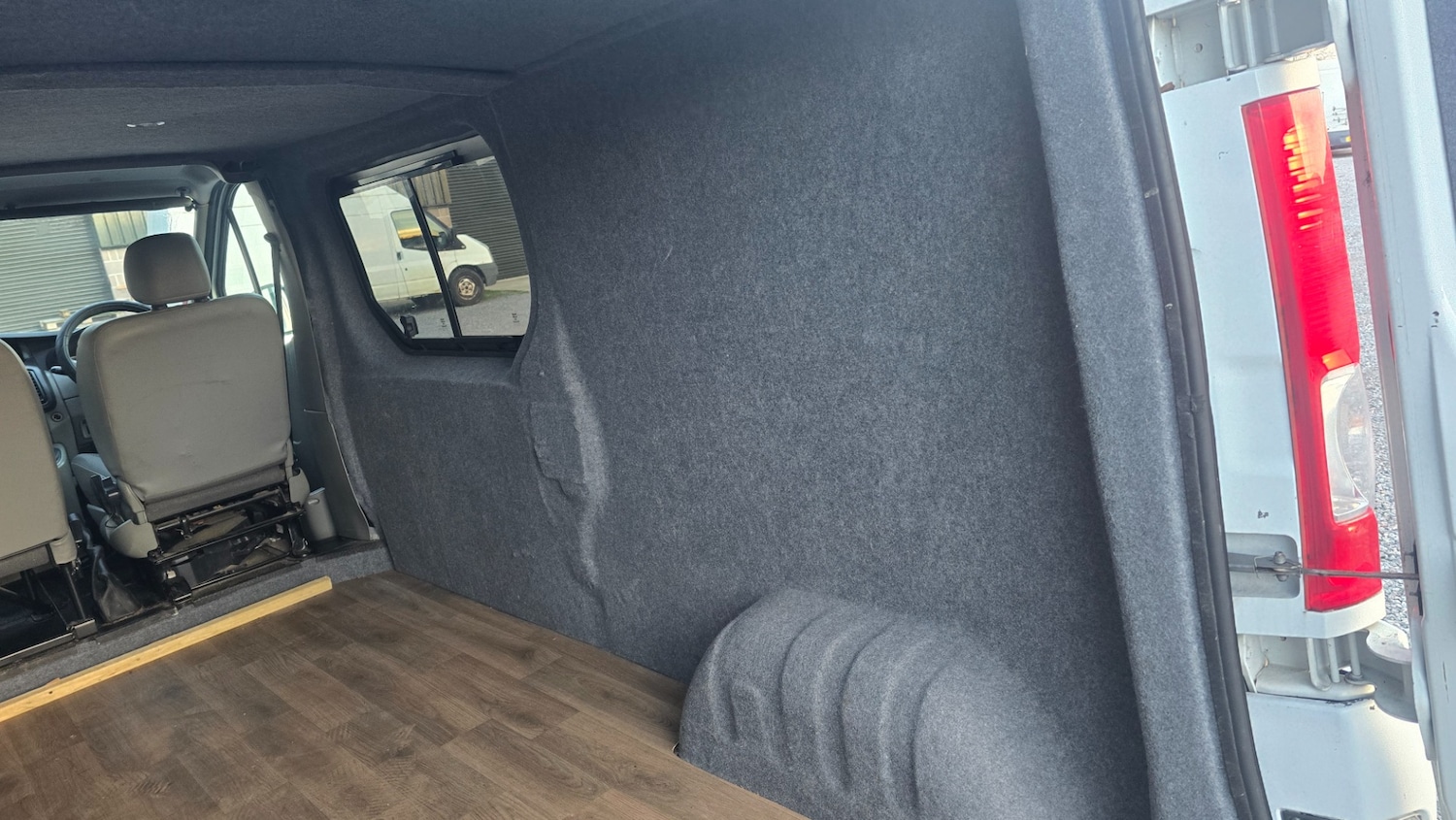 Used Vauxhall Vivaro 2014 for sale - 77610746: Photo 12