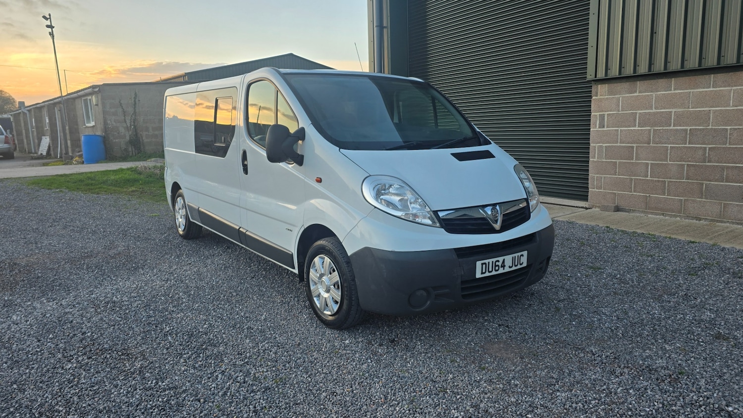 Used Vauxhall Vivaro 2014 for sale - 77610746: Photo 2