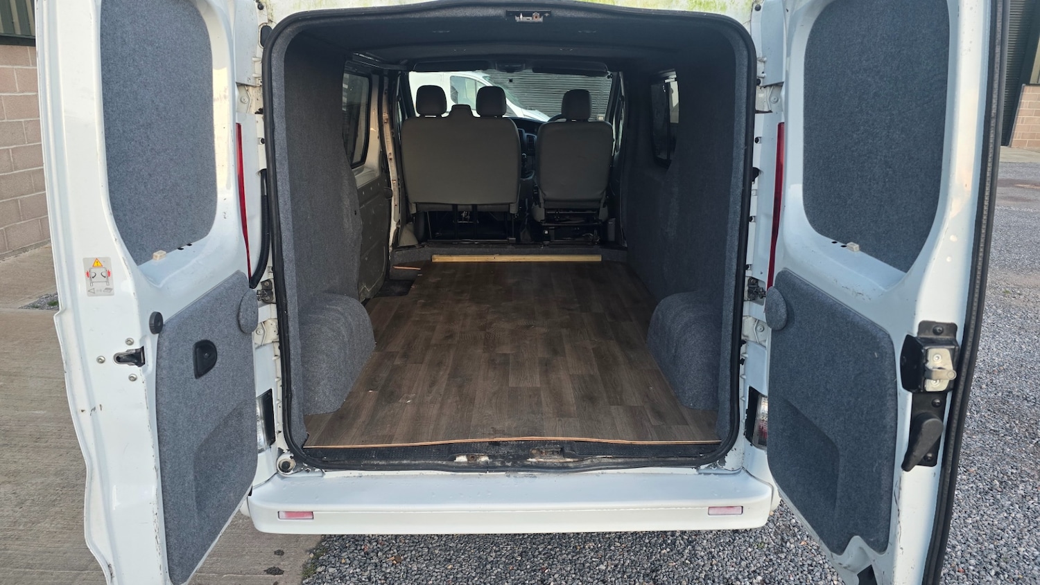Used Vauxhall Vivaro 2014 for sale - 77610746: Photo 9