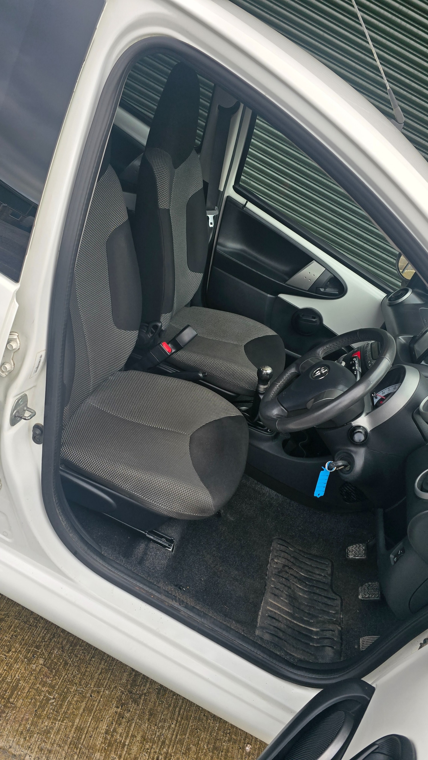 Used Toyota AYGO 2014 for sale - 77437736: Photo 16