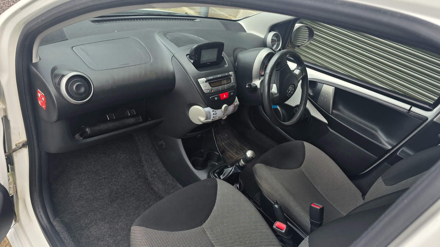 Used Toyota AYGO 2014 for sale - 77437736: Photo 21