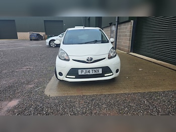 Used Toyota AYGO 2014 for sale - 77437736: Photo