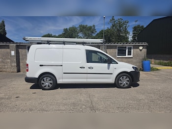Used Volkswagen Caddy 2013 for sale - 79105072: Photo