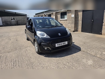 Used Peugeot 107 2014 for sale - 79251688: Photo