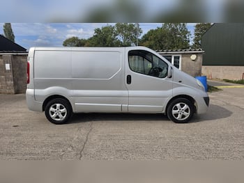 Used Vauxhall Vivaro 2011 for sale - 79649620: Photo