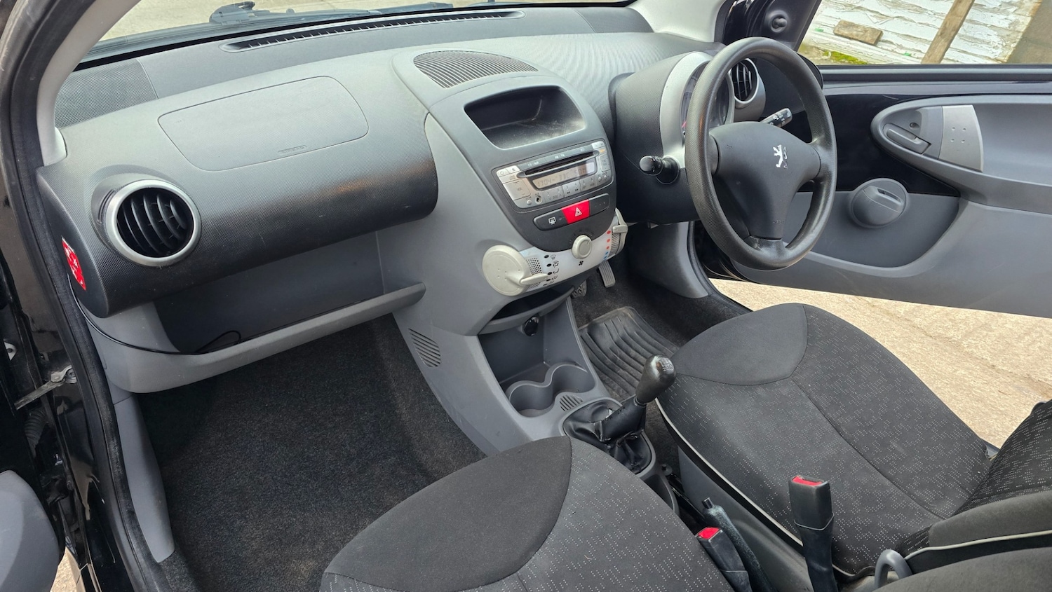 Used Peugeot 107 2011 for sale - 77466113: Photo 26