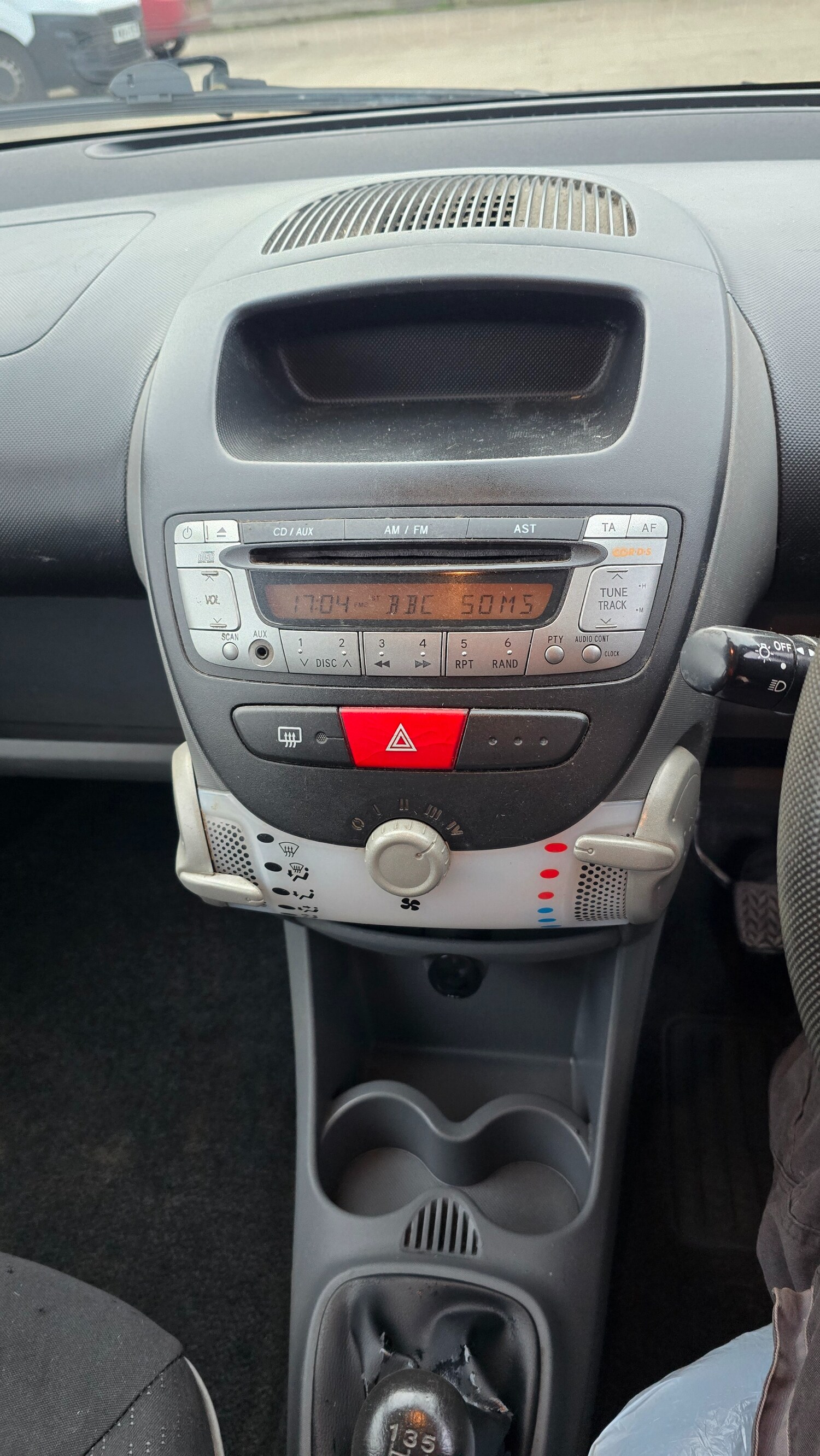 Used Peugeot 107 2011 for sale - 77466113: Photo 27