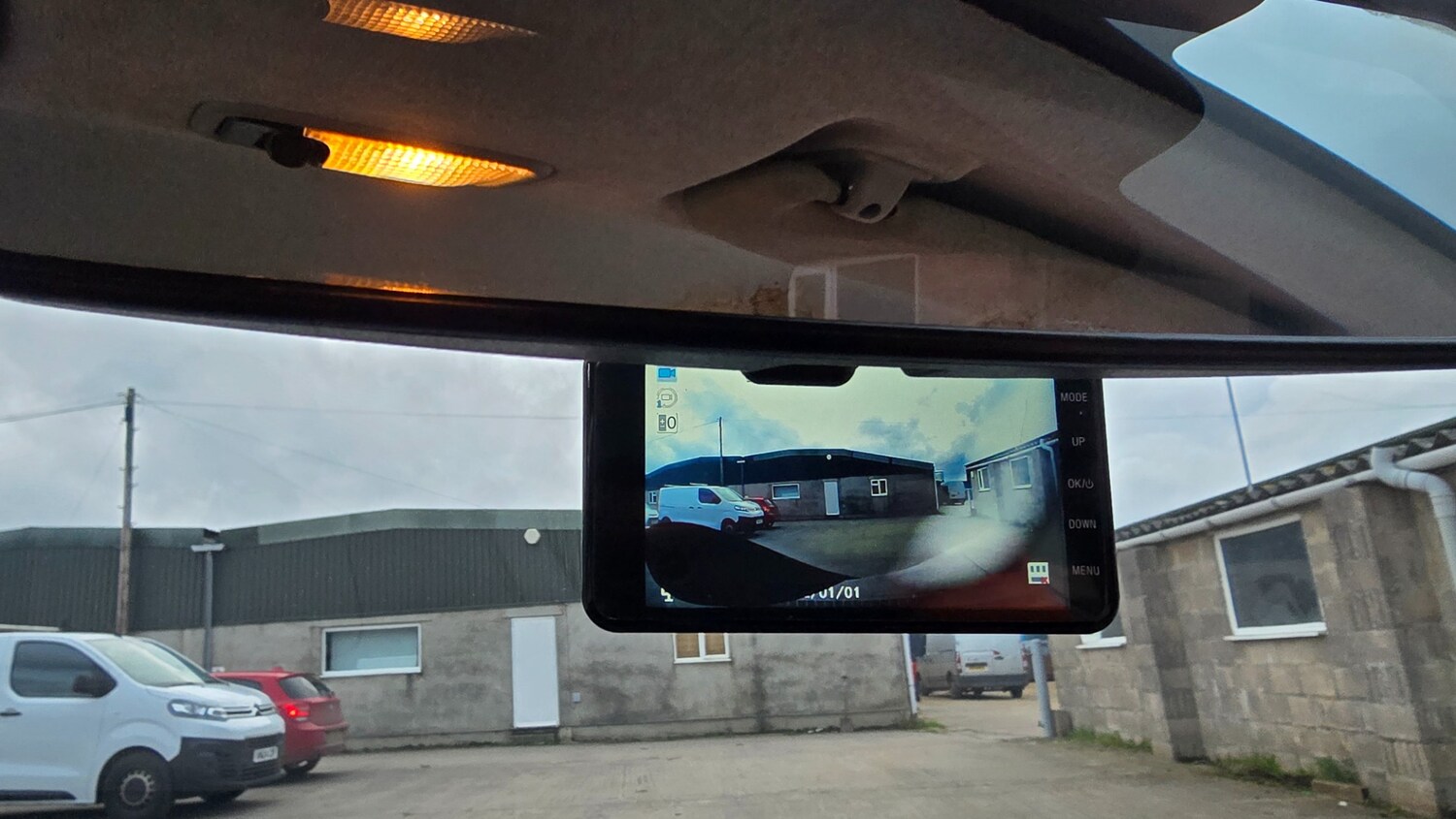 Used Peugeot 107 2011 for sale - 77466113: Photo 28