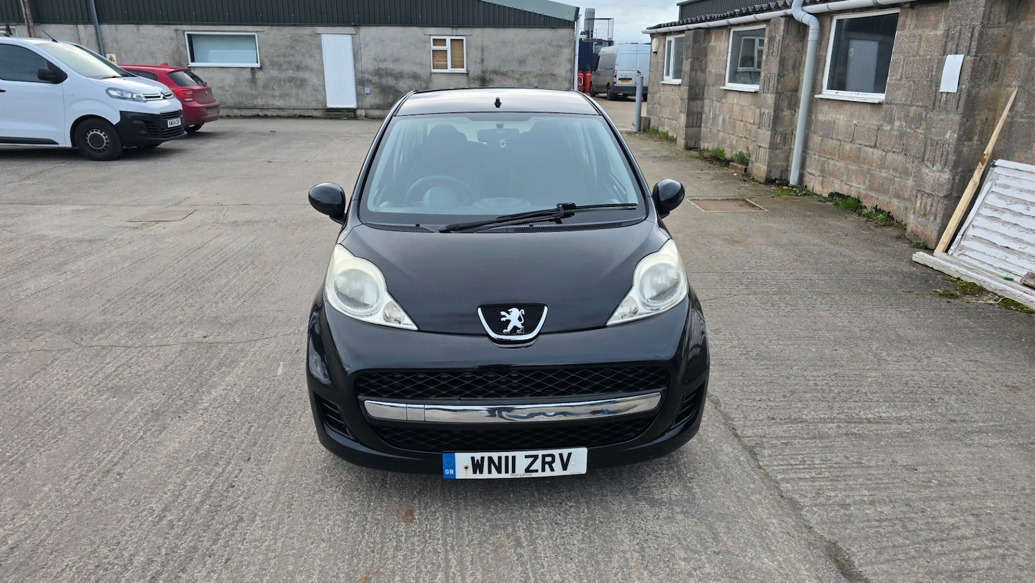 Used Peugeot 107 2011 for sale - 77466113: Photo 3