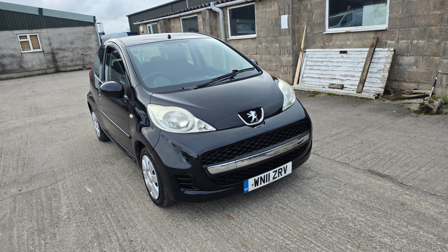 Used Peugeot 107 2011 for sale - 77466113: Photo 4
