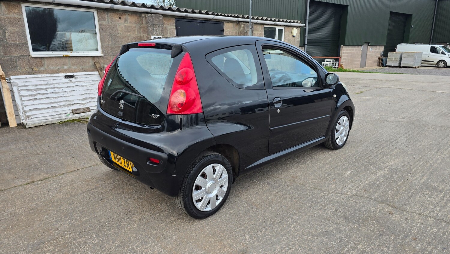 Used Peugeot 107 2011 for sale - 77466113: Photo 9