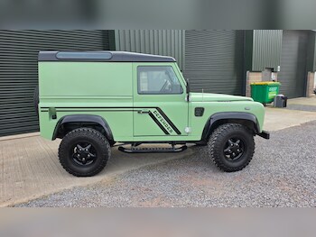 Used Land Rover Defender 2001 for sale - 77982021: Photo