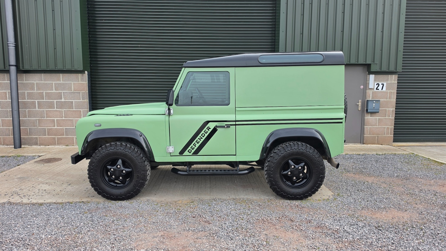 Used Land Rover Defender 2001 for sale - 77982021: Photo 9