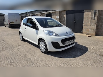 Used Peugeot 107 2013 for sale - 79168139: Photo