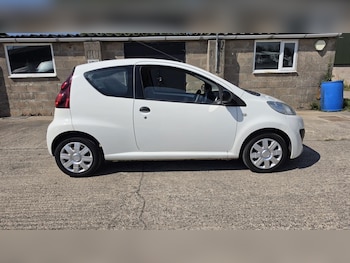 Used Peugeot 107 2013 for sale - 79168139: Photo