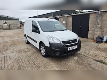 Used Peugeot Partner 2016 for sale - 79717396: Photo