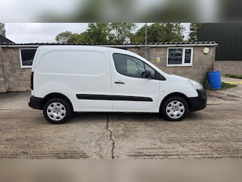 Used Peugeot Partner 2016 for sale - 79717396: Photo
