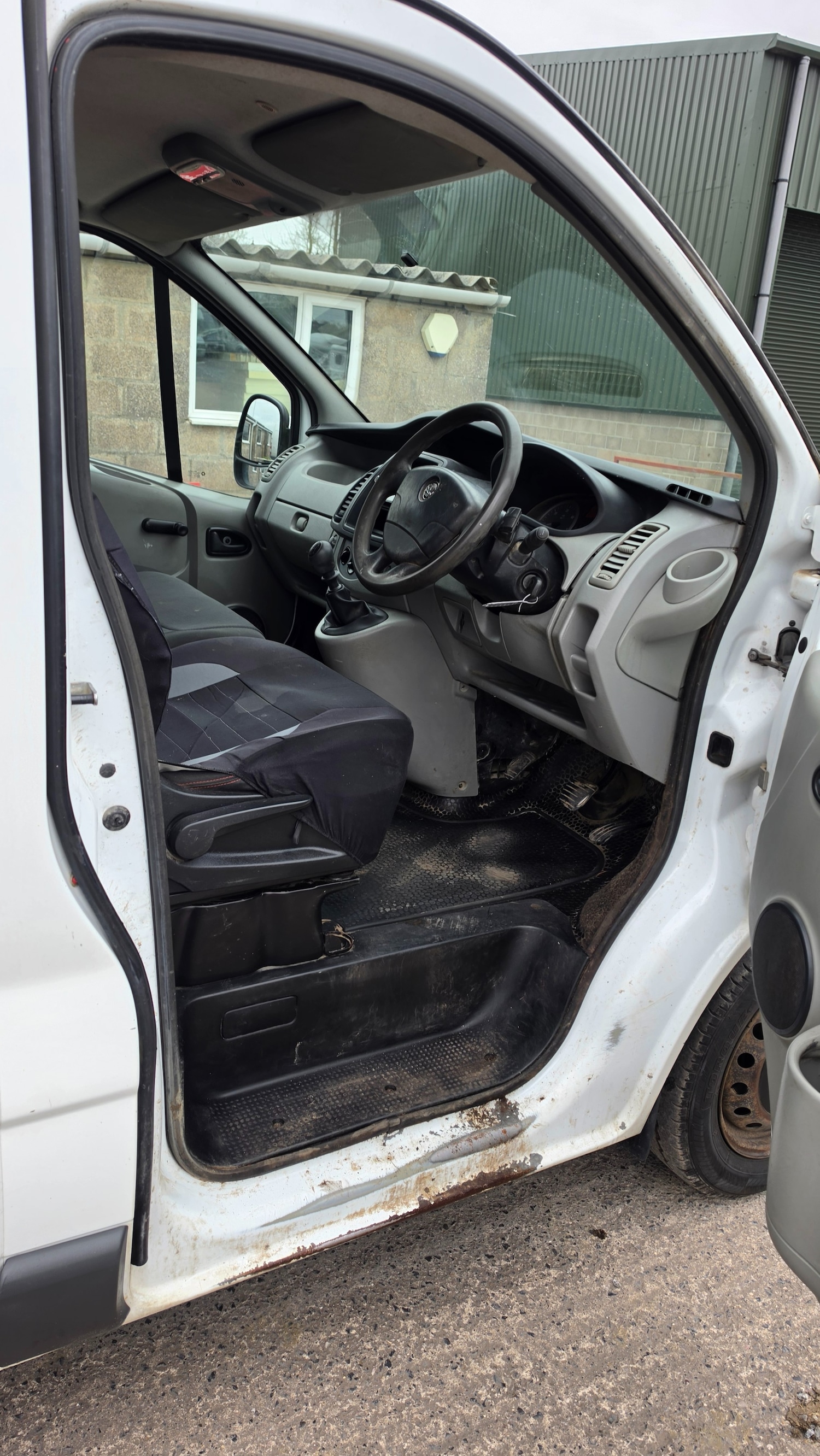 Used Vauxhall Vivaro 2013 for sale - 78091623: Photo 16