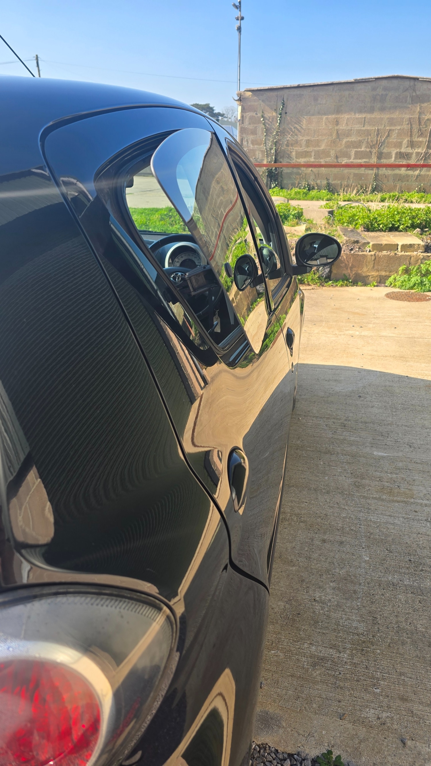 Used Toyota AYGO 2012 for sale - 77749427: Photo 23