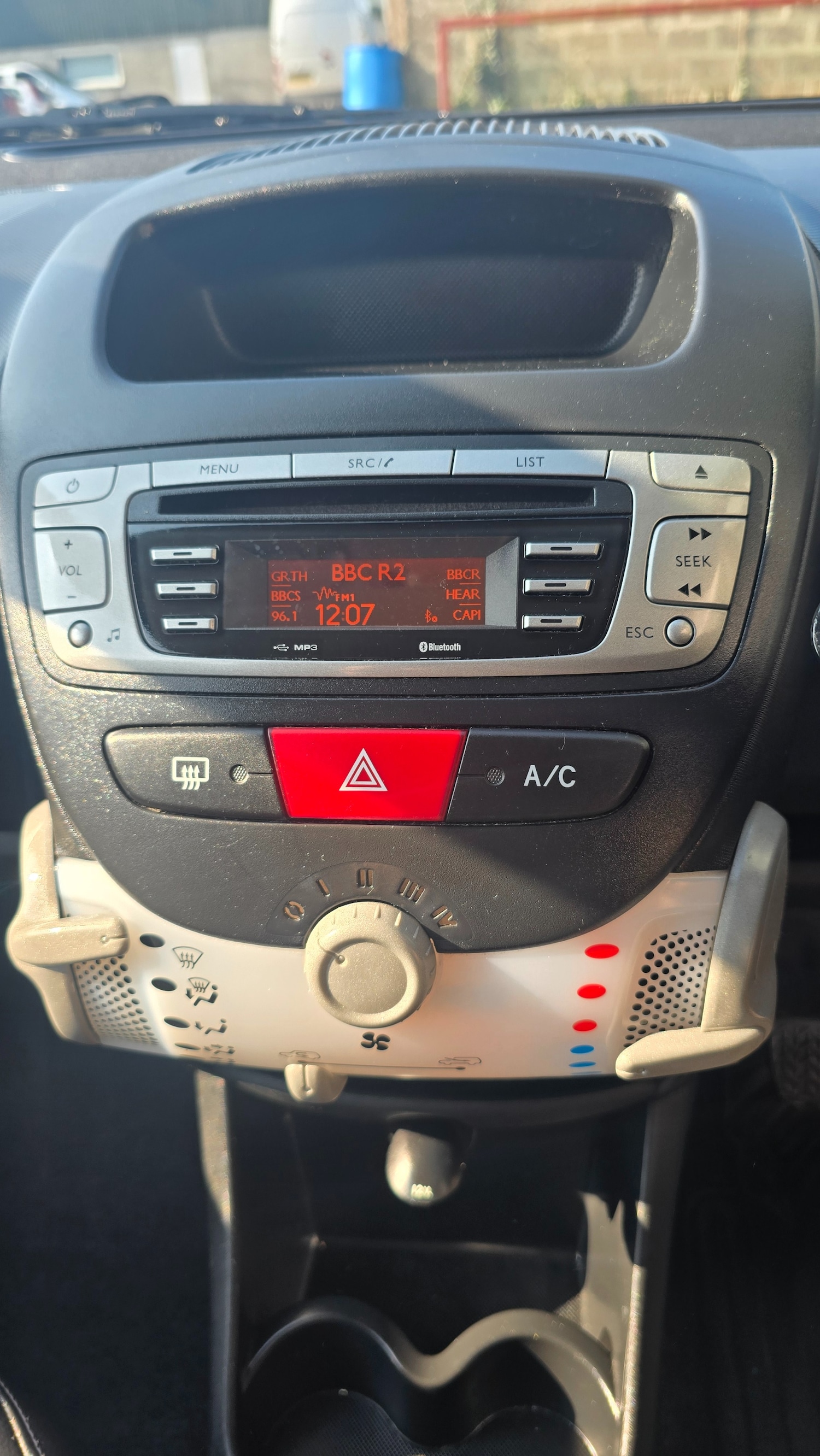 Used Toyota AYGO 2012 for sale - 77749427: Photo 28