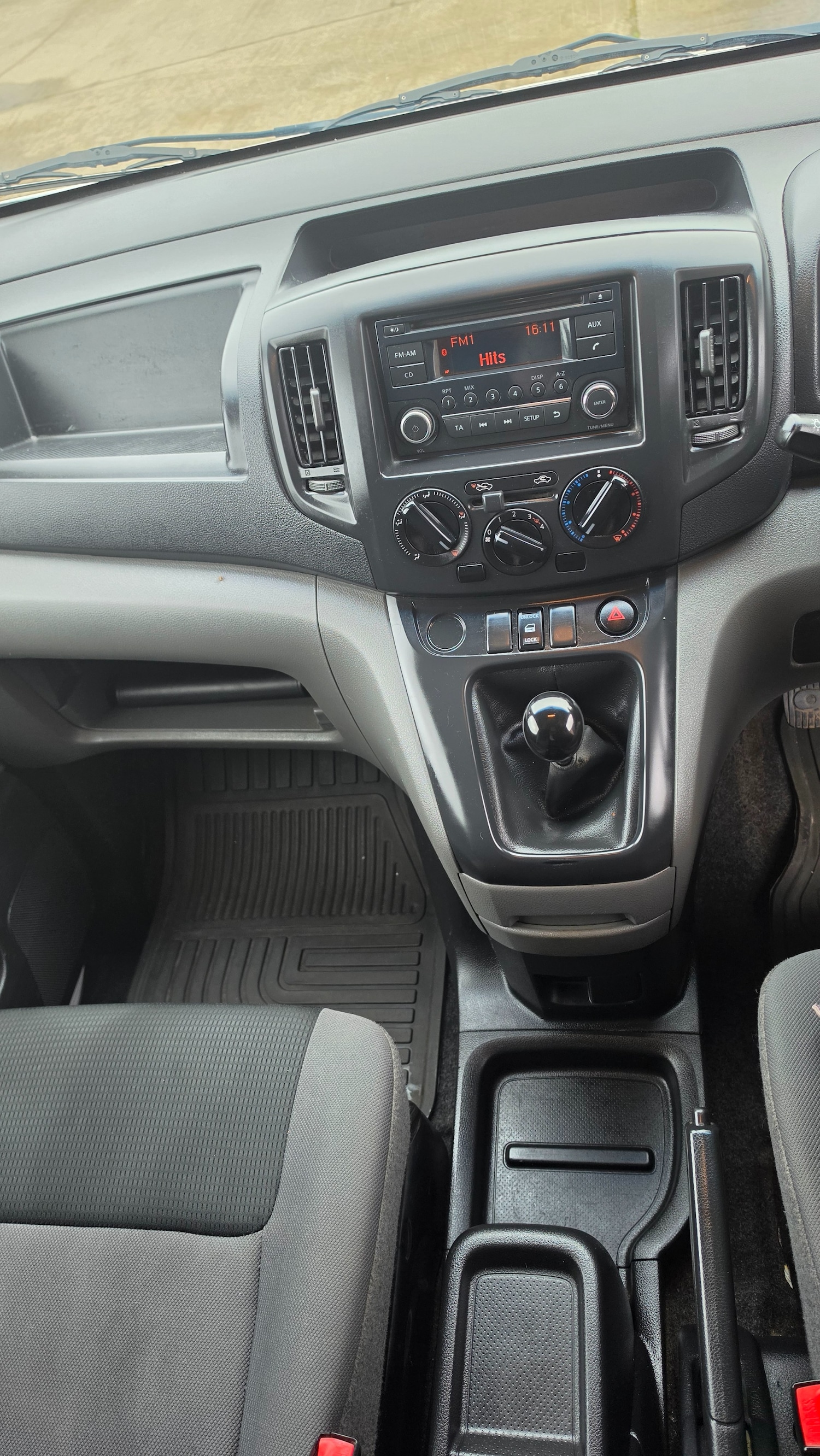 Used Nissan NV200 2012 for sale - 77851844: Photo 13