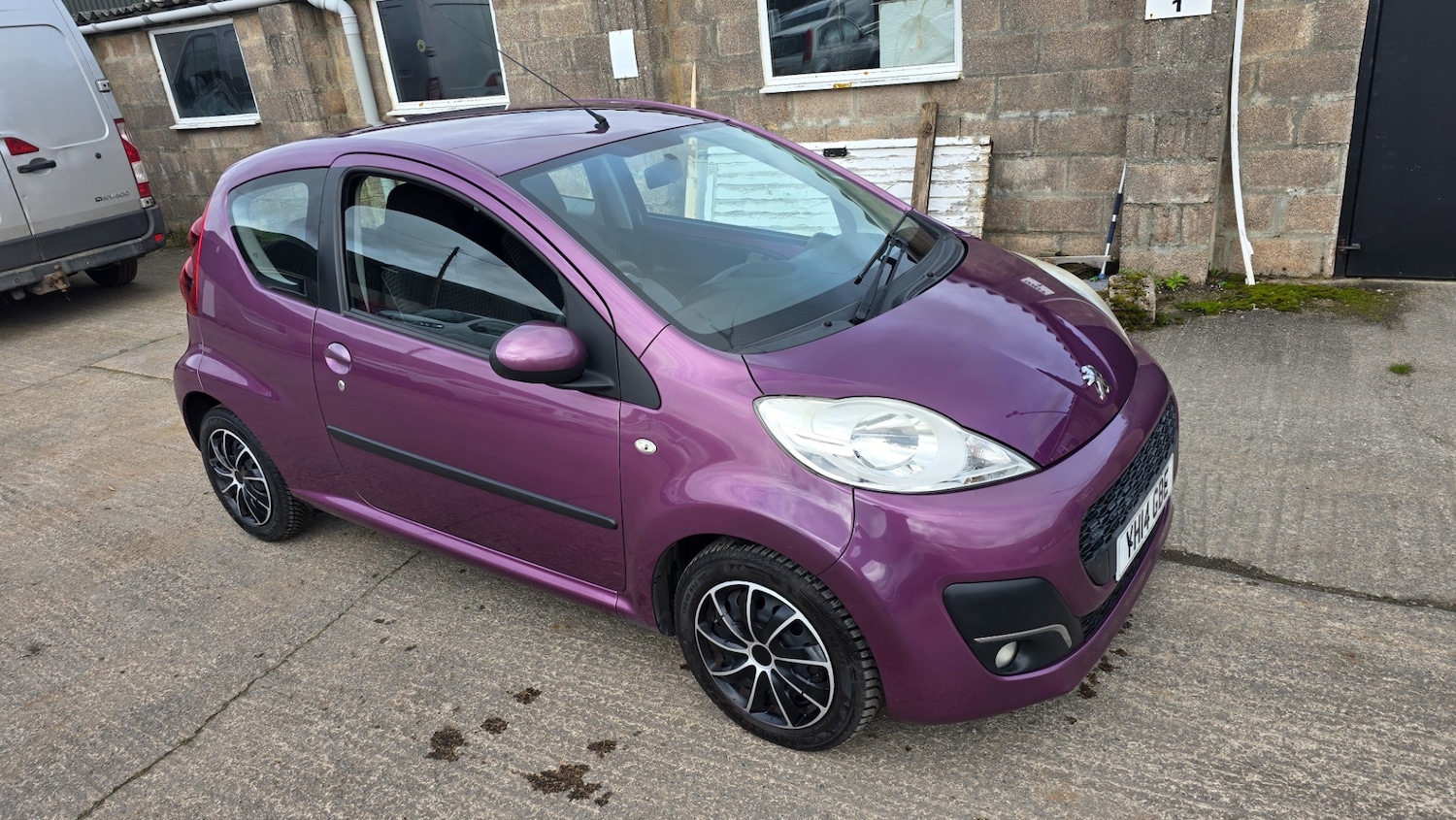 Used Peugeot 107 2014 for sale - 77691141: Photo 14