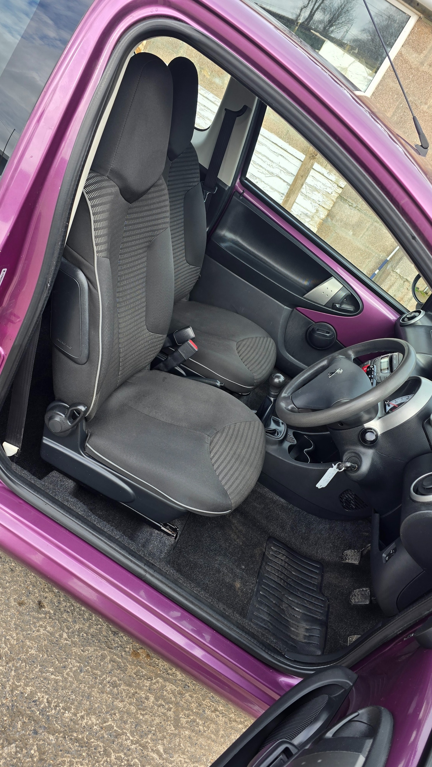 Used Peugeot 107 2014 for sale - 77691141: Photo 18