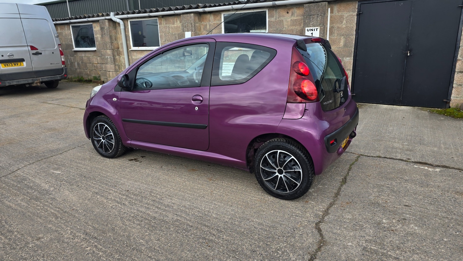 Used Peugeot 107 2014 for sale - 77691141: Photo 5