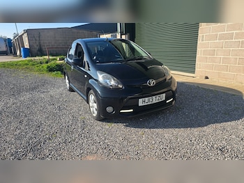Used Toyota AYGO 2013 for sale - 77749436: Photo