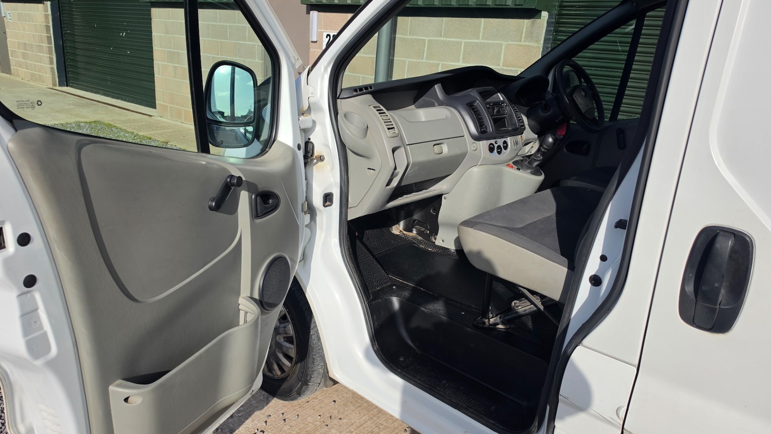 Used Vauxhall Vivaro 2013 for sale - 78070703: Photo 15