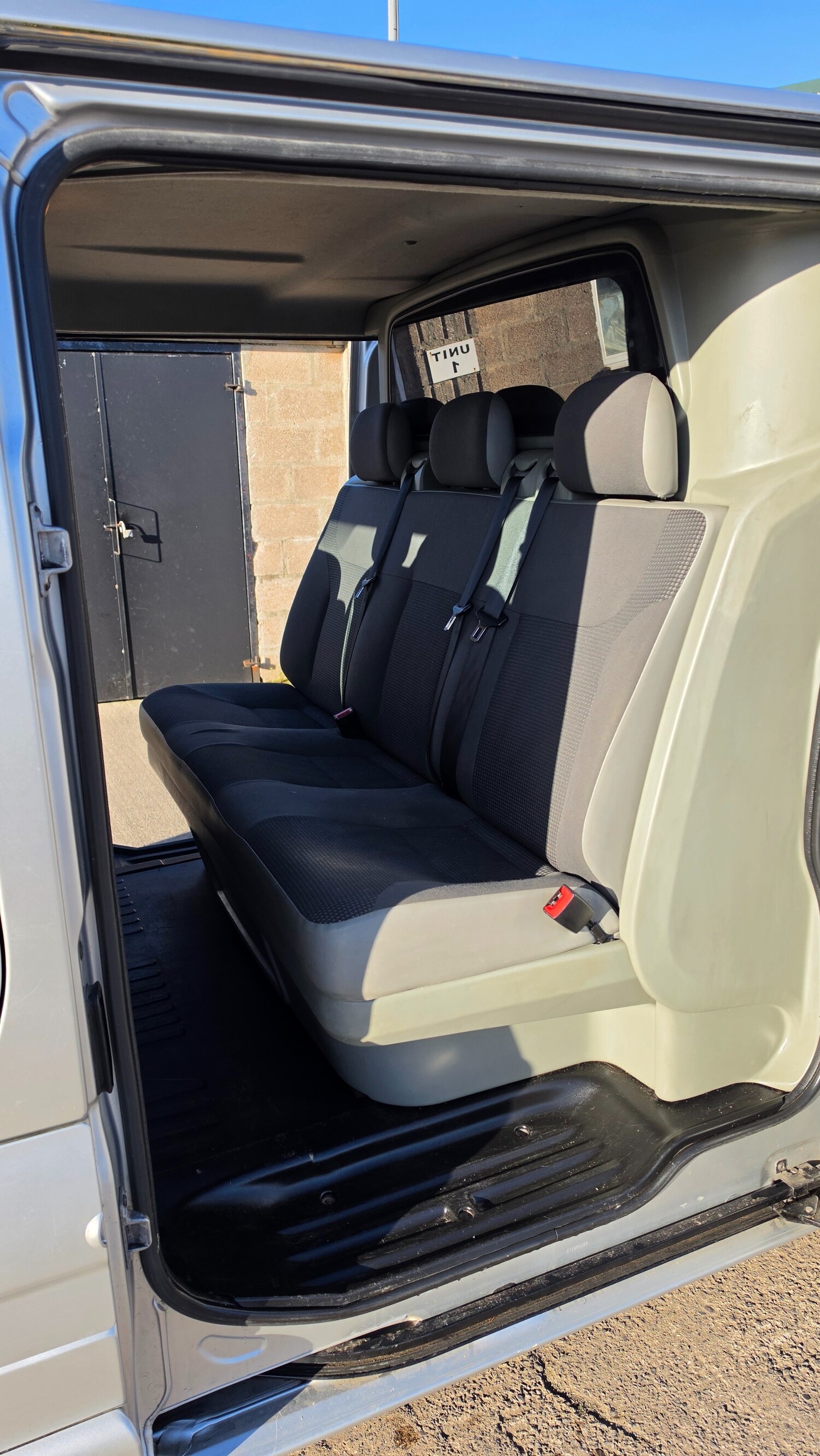 Used Vauxhall Vivaro 2011 for sale - 77851846: Photo 12