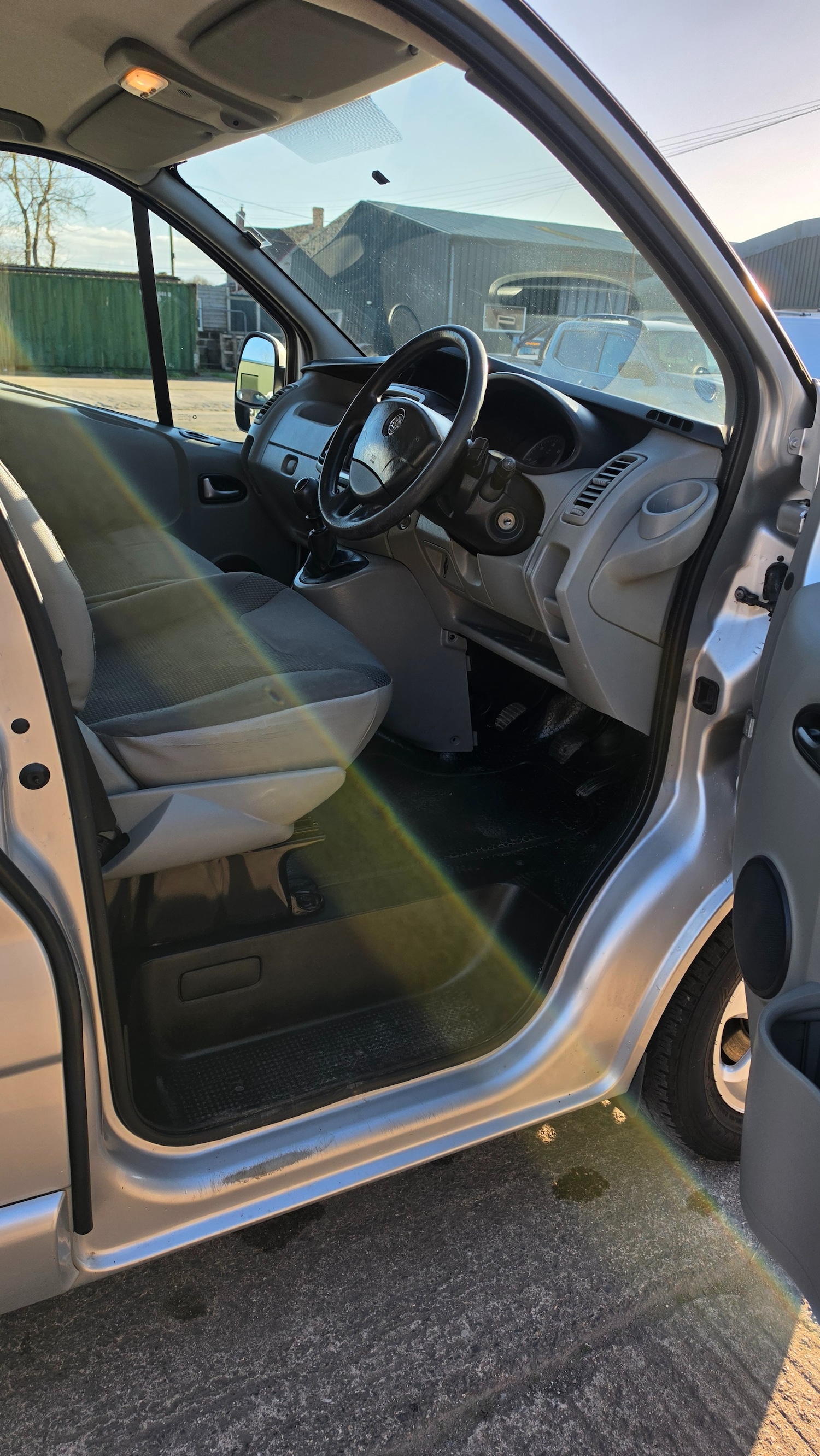 Used Vauxhall Vivaro 2011 for sale - 77851846: Photo 8