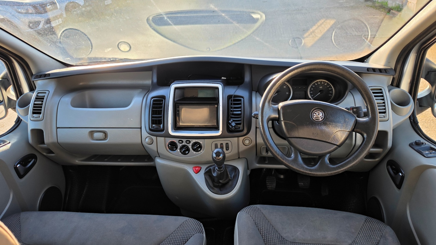 Used Vauxhall Vivaro 2011 for sale - 77851846: Photo 9
