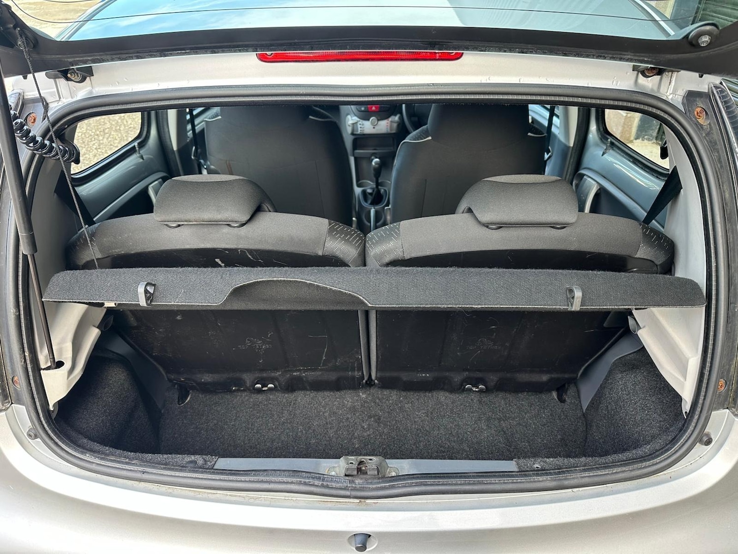 Used Peugeot 107 2011 for sale - 77436362: Photo 15