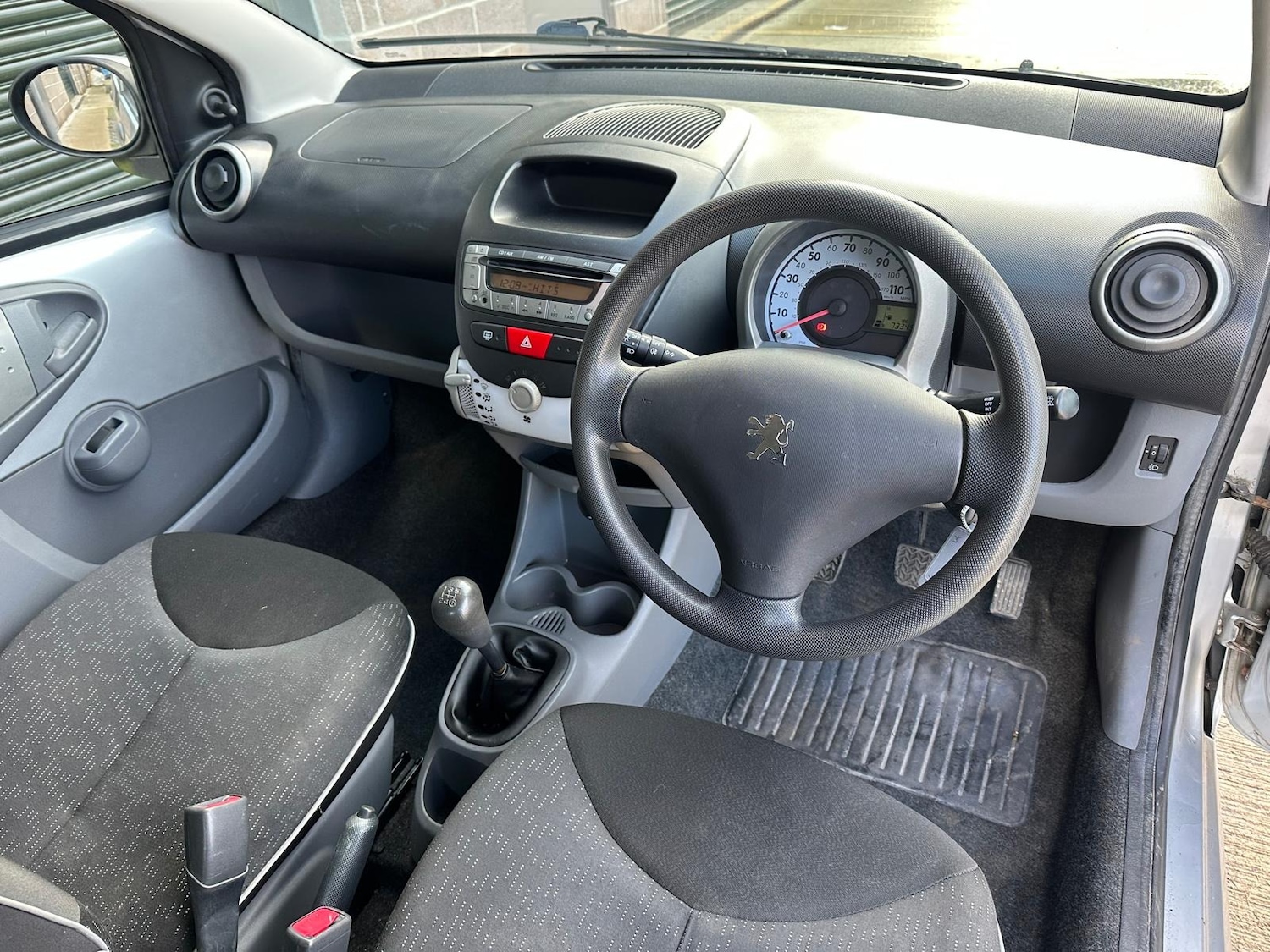 Used Peugeot 107 2011 for sale - 77436362: Photo 20
